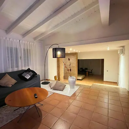Marlene In Parco Privato Holiday home Monterusciello